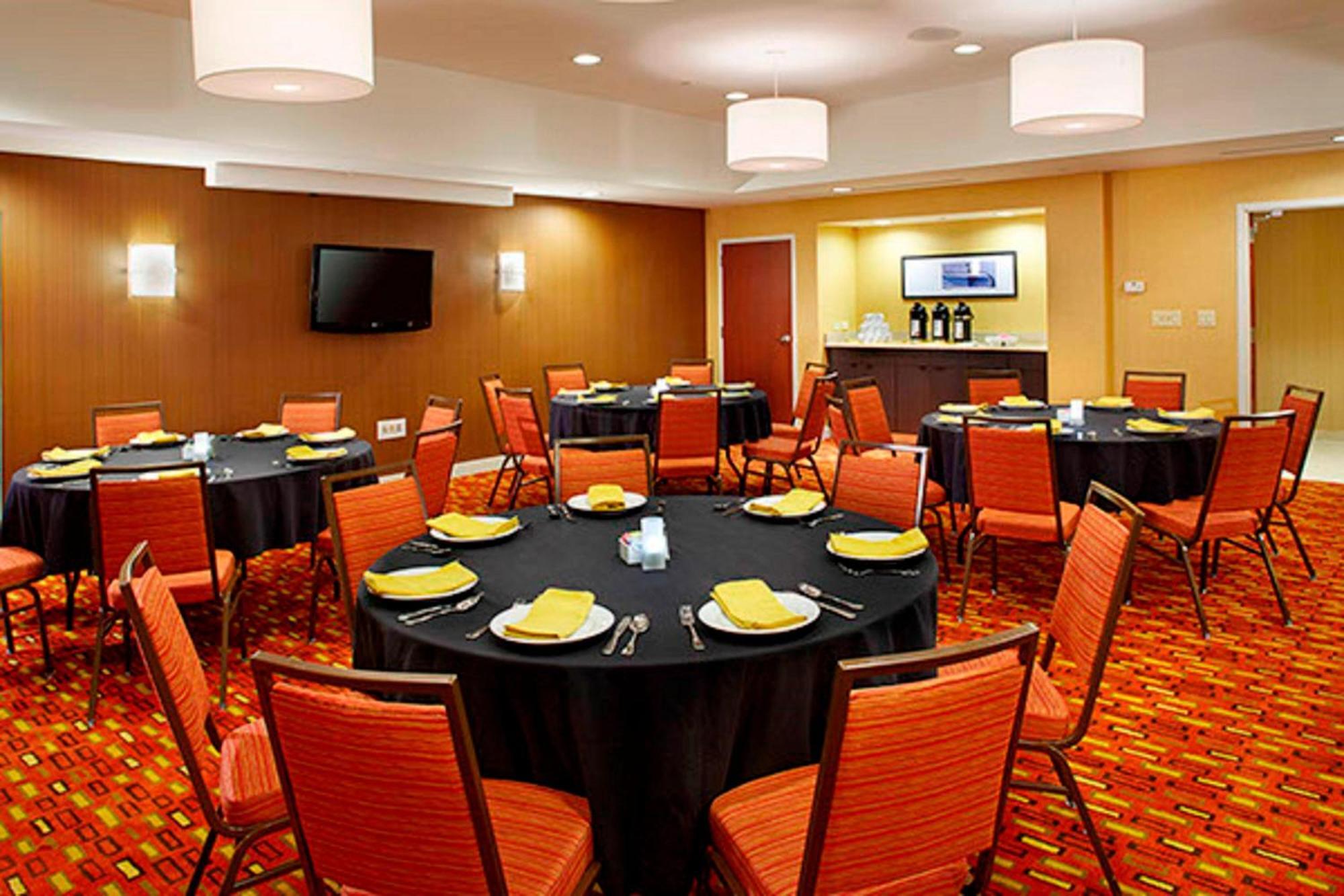 Courtyard By Marriott Akron Stow Ξενοδοχείο Εξωτερικό φωτογραφία