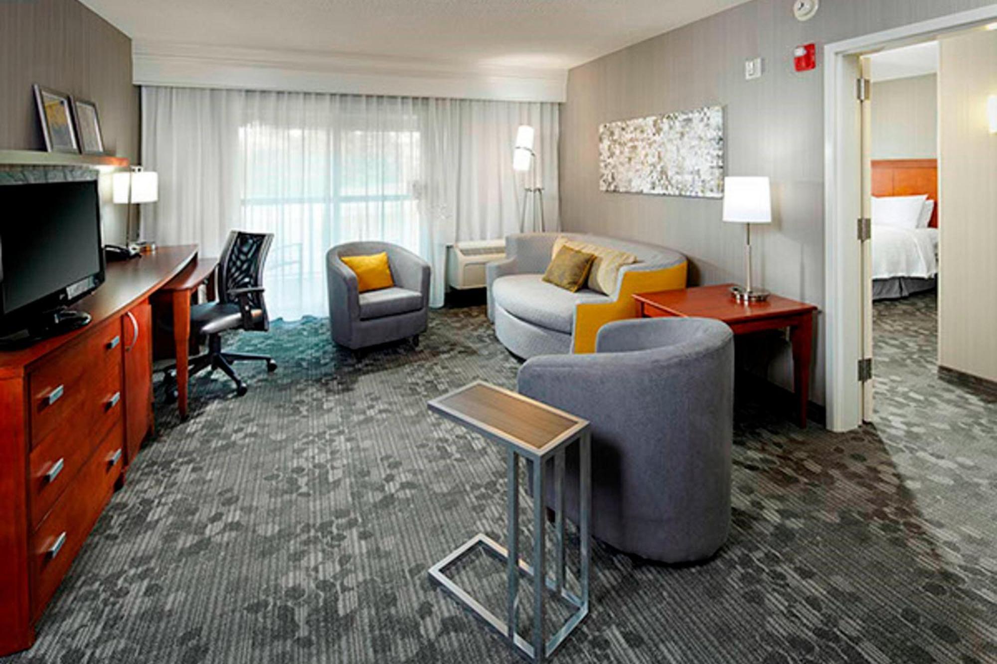 Courtyard By Marriott Akron Stow Ξενοδοχείο Εξωτερικό φωτογραφία